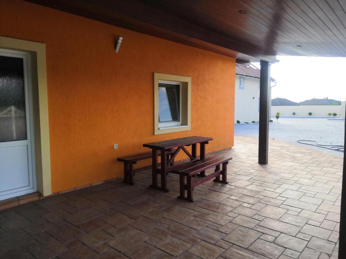 Vehlovice Apartments Mělník Esterno foto