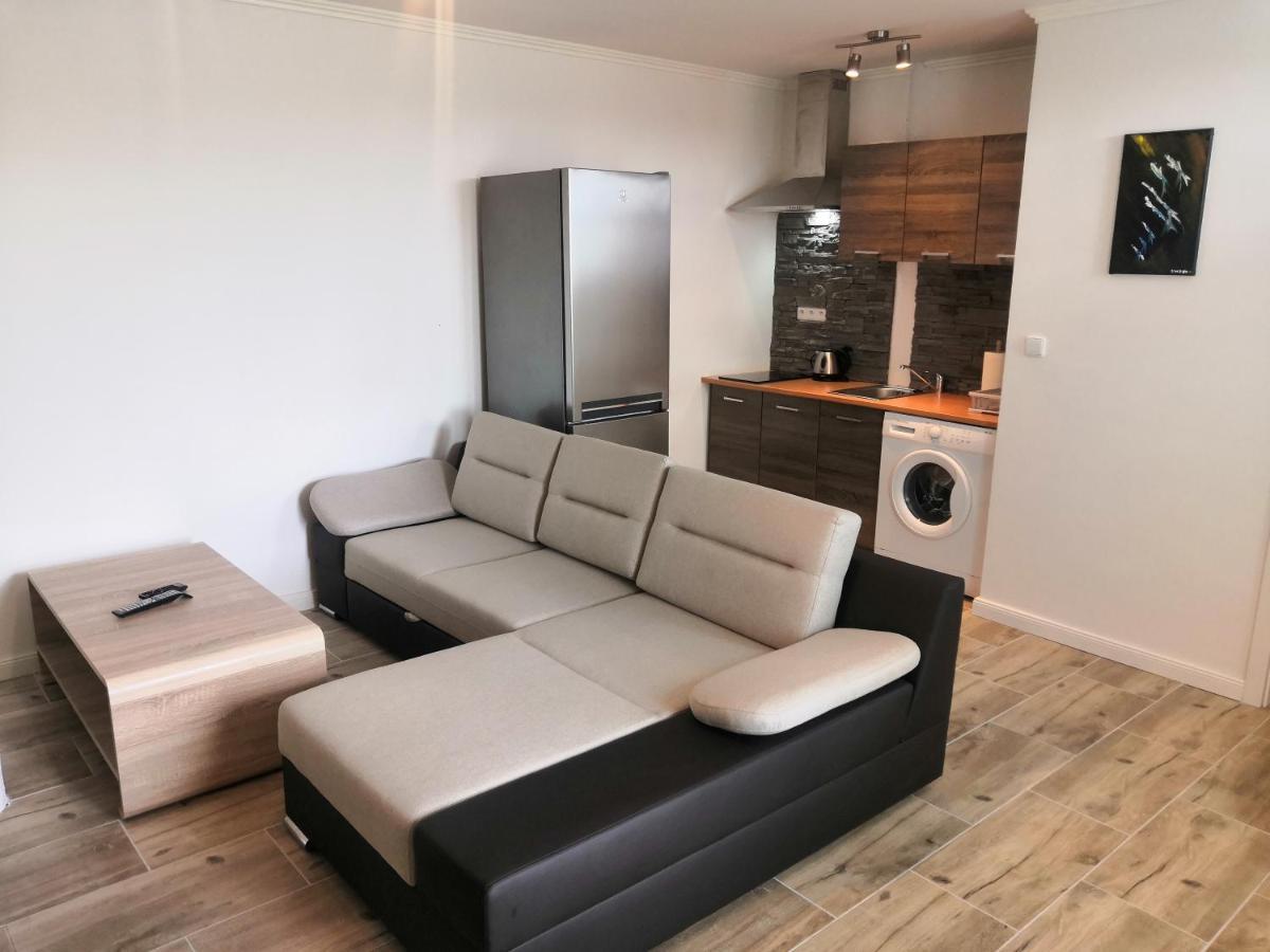 Vehlovice Apartments Mělník Esterno foto