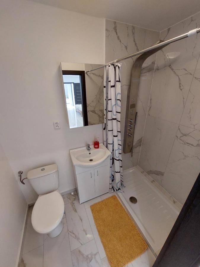 Vehlovice Apartments Mělník Esterno foto